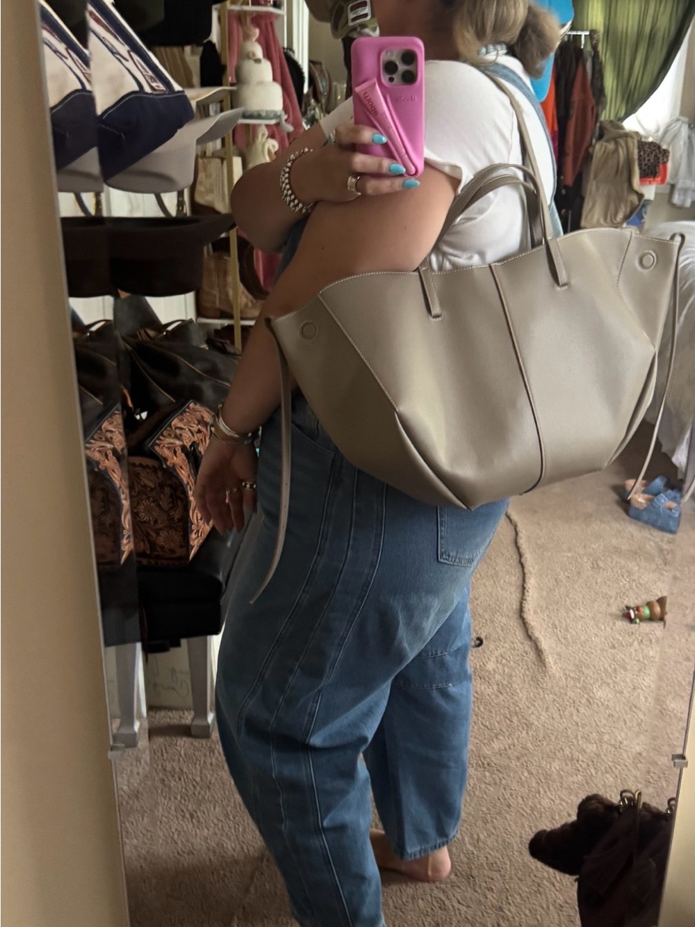 Minimalist Taupe Tote with Detachable Pouch - Picture 14 of 14